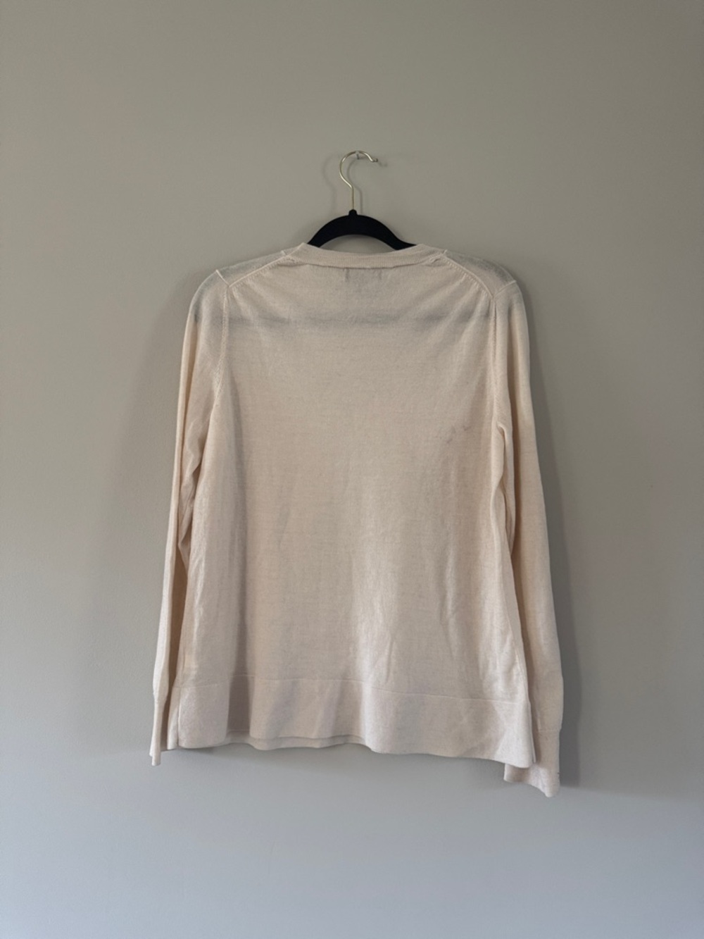 Banana Republic | 100% Merino Wool Cream Crewneck Sweater - Picture 6 of 8